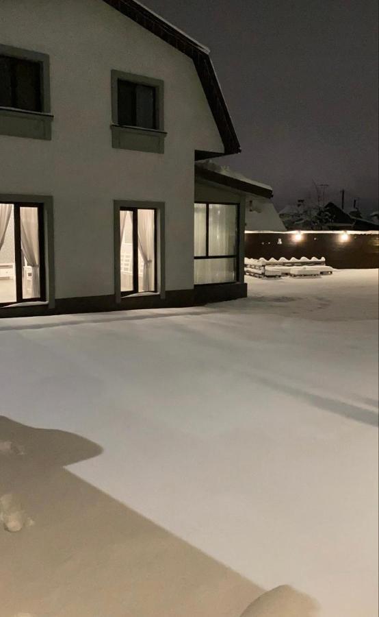 Shale Na Polotskoy Villa Babrujsk Eksteriør bilde